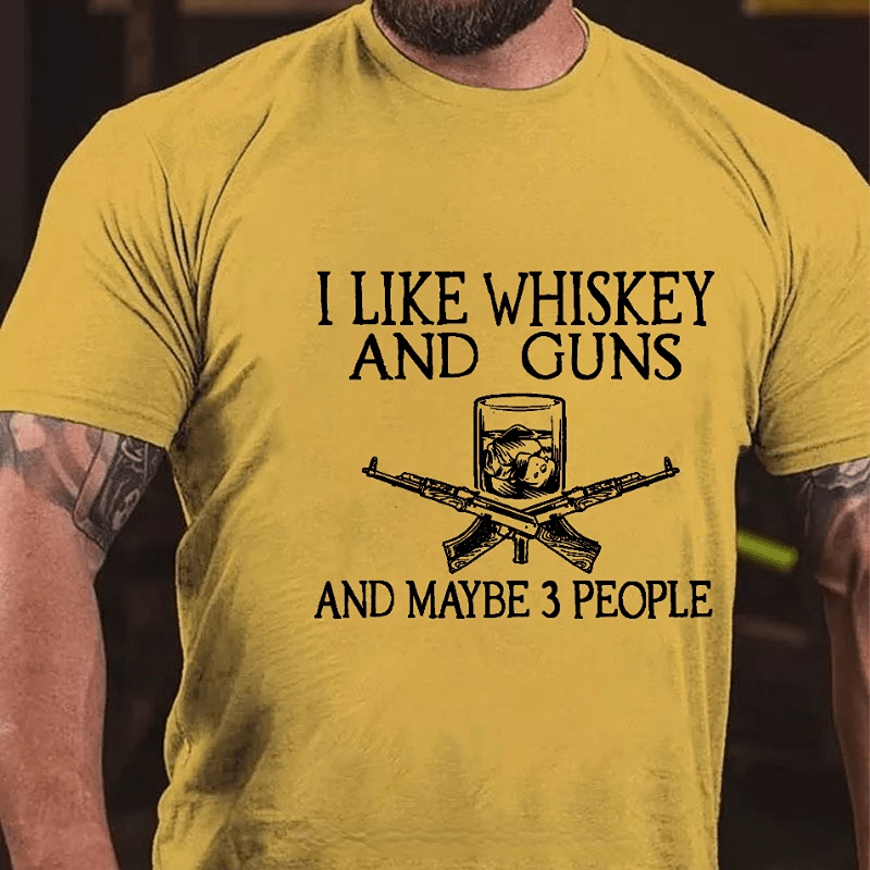 I Like Whiskey And Guns And Maybe 3 People Print Men's Cotton T-shirt