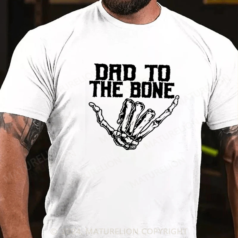 Maturelion Halloween Dad To The Bone Dad Skeleton Hand T-Shirt