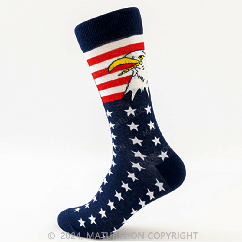 Maturelion American Flag Socks Men Patriotic Bald Eagle USA Stars Stripes Novelty Socks