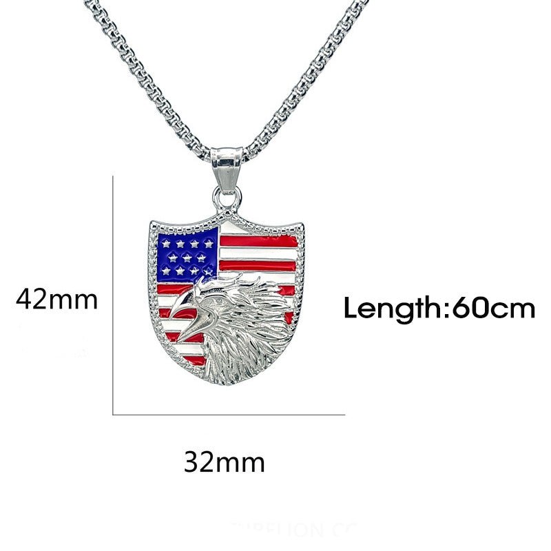 Maturelion LXSSLY American flag necklace