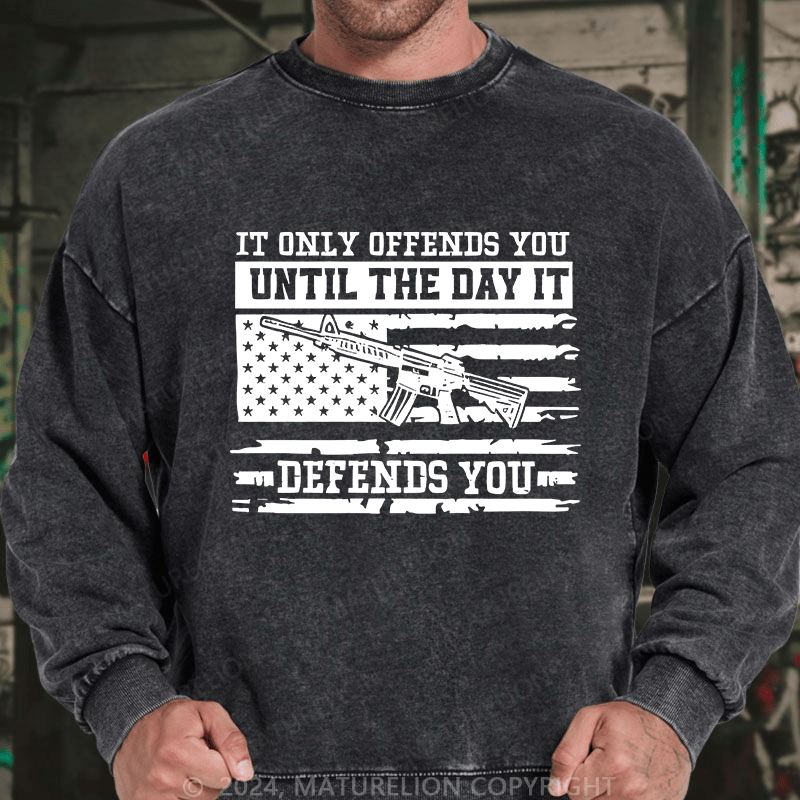 Maturelion Men's Sweatshirt It Only Offends You Defends You Custom Sweatshirt