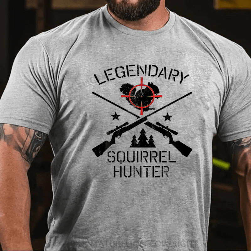 Maturelion Legendary Squirrel Hunting Animal Hunter T-Shirt