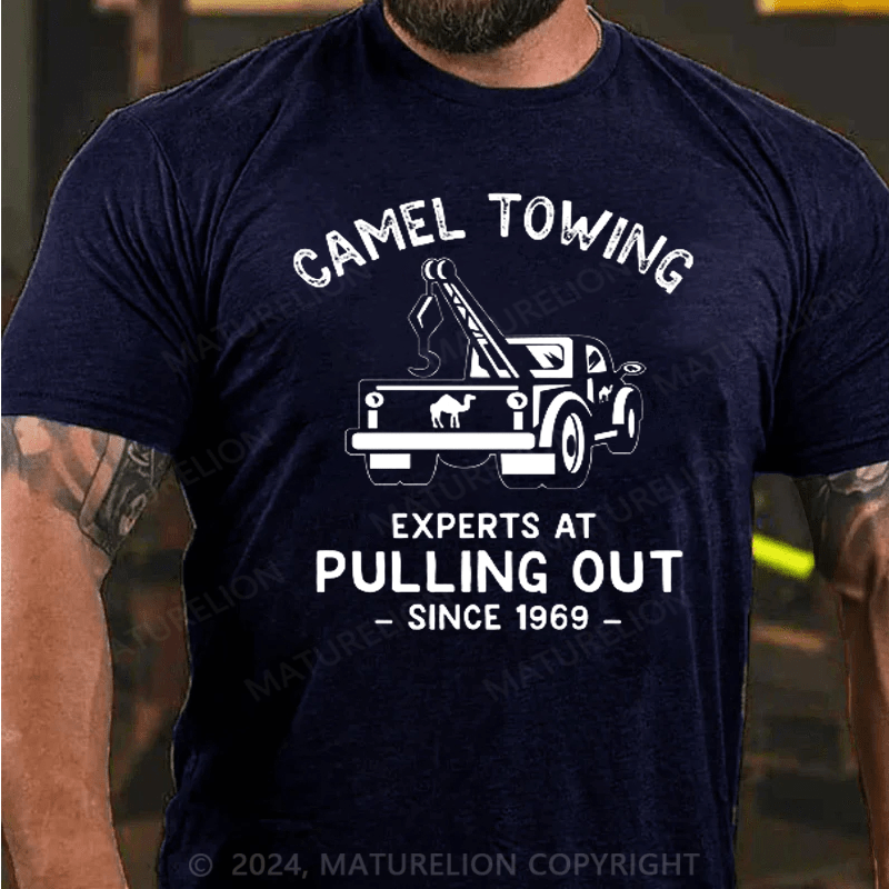 Maturelion Camel Towing Unisex T-Shirt