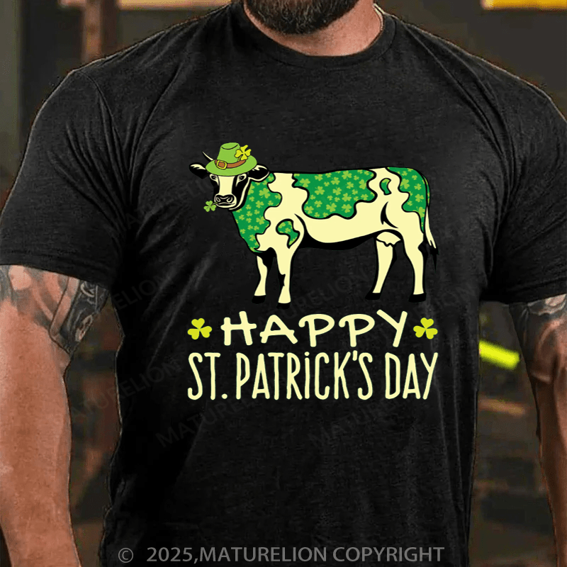 Maturelion St Patrick's T-shirt Shamrock Cow With Green Spots St. Patrick's Day Essential T-Shirt