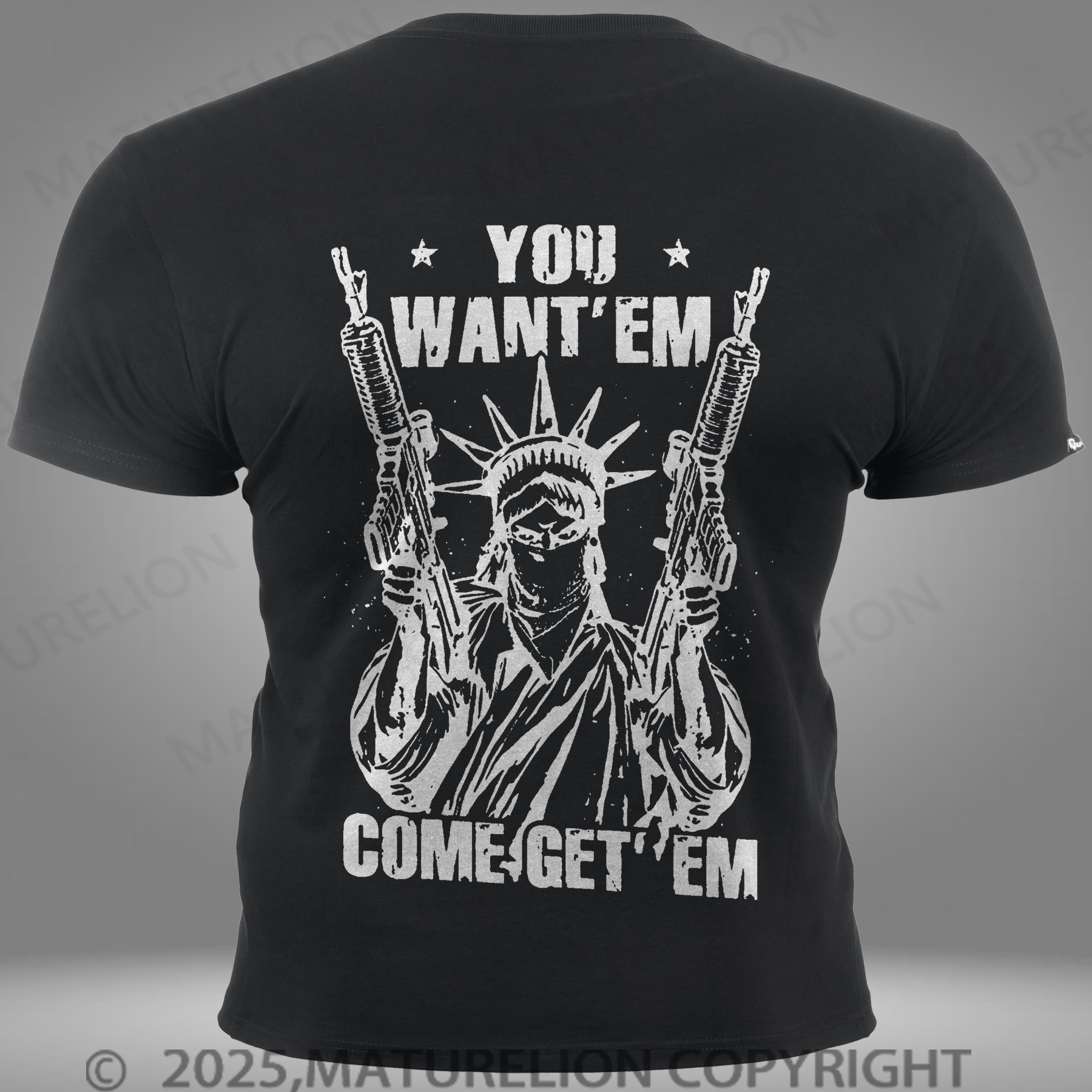 Maturelion Men's T-shirt You Want' em Come Get' Em Pocket T-Shirt