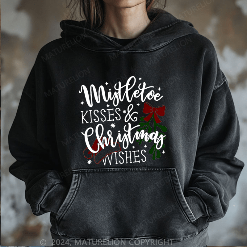 Maturelion Christmas Hoodie Mistletoe Kisses Christmas Wishes Women Hoodie