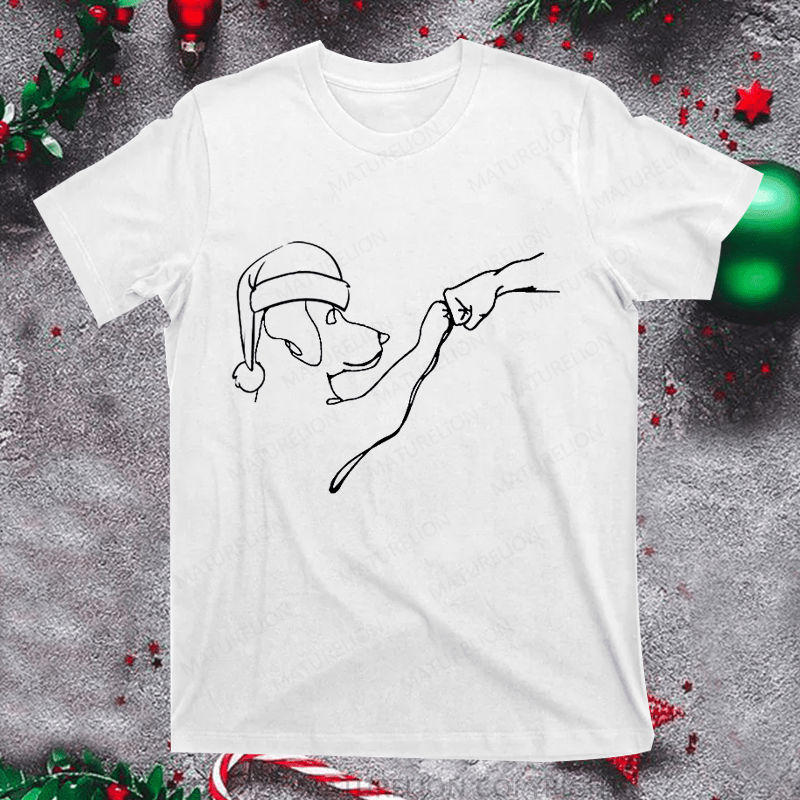 Maturelion Christmas T-Shirt Dog Fist Bump Funny Women T-Shirt