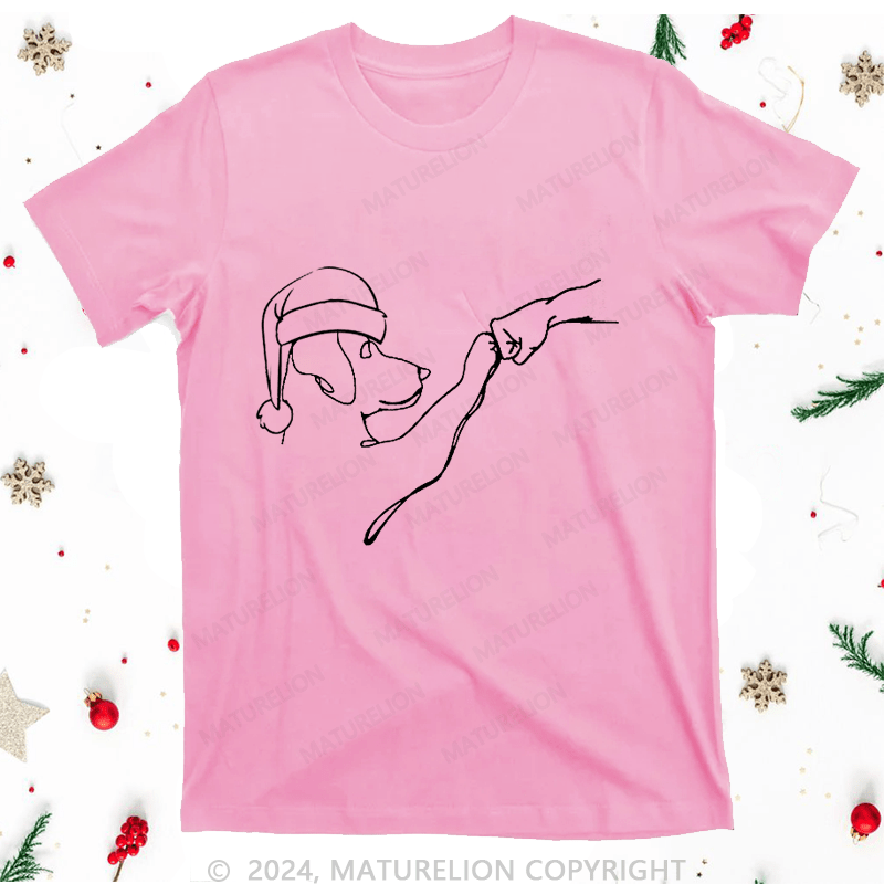 Maturelion Christmas T-Shirt Dog Fist Bump Funny Women T-Shirt