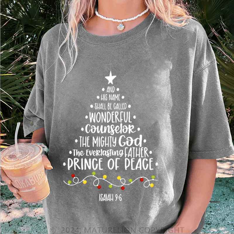 Maturelion Christmas T-Shirt His Name Shall Be Called Wonderful Counselor Women T-Shirt