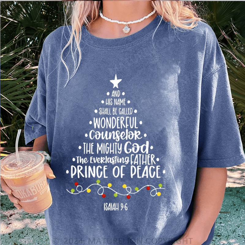 Maturelion Christmas T-Shirt His Name Shall Be Called Wonderful Counselor Women T-Shirt