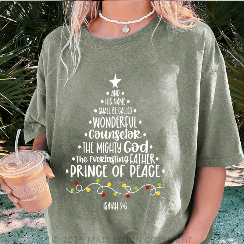 Maturelion Christmas T-Shirt His Name Shall Be Called Wonderful Counselor Women T-Shirt