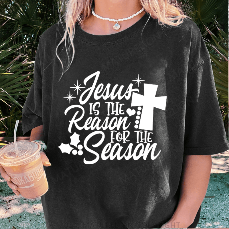 Maturelion Christmas T-Shirt Jesus Is the Reason for the Season Women T-Shirt