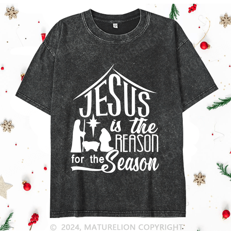 Maturelion Christmas T-Shirt Juses Is The Season For The Season Women T-Shirt