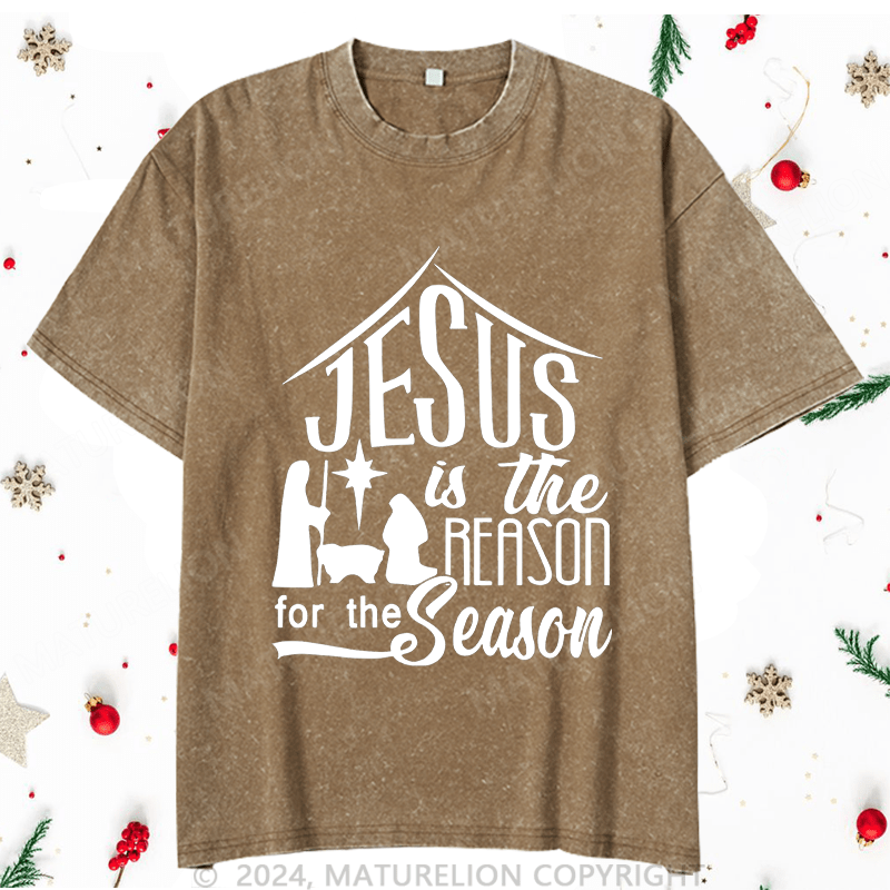 Maturelion Christmas T-Shirt Juses Is The Season For The Season Women T-Shirt