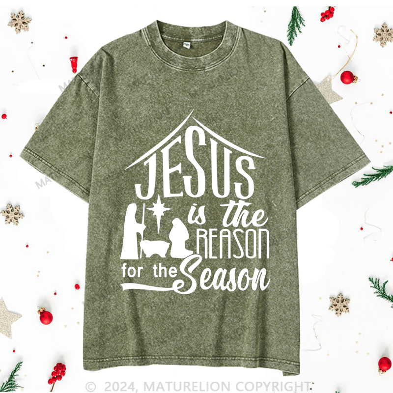 Maturelion Christmas T-Shirt Juses Is The Season For The Season Women T-Shirt