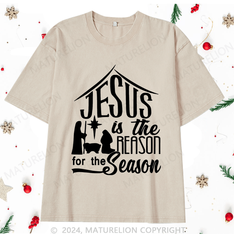 Maturelion Christmas T-Shirt Juses Is The Season For The Season Women T-Shirt