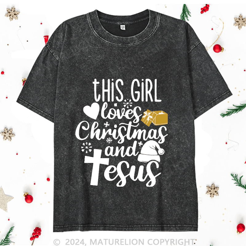 Maturelion Christmas T-Shirt This Girl Loves Christmas And Juses Women T-Shirt