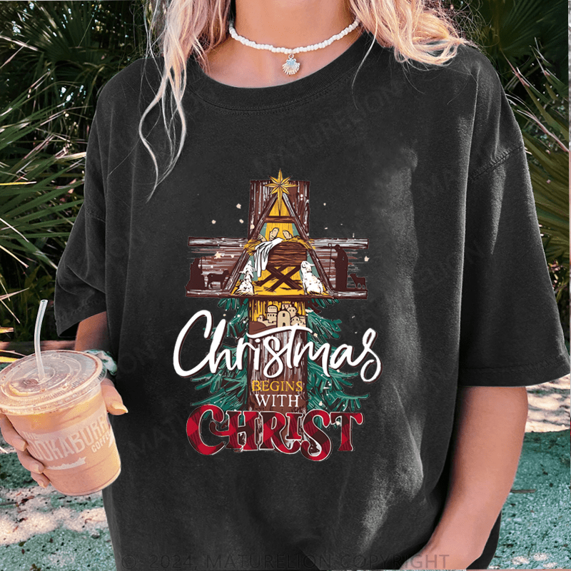 Maturelion Christmas T-Shirt chtistmas being with christ Women T-Shirt