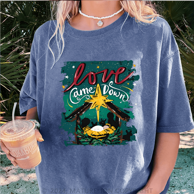 Maturelion Christmas T-Shirt love came down Women T-Shirt