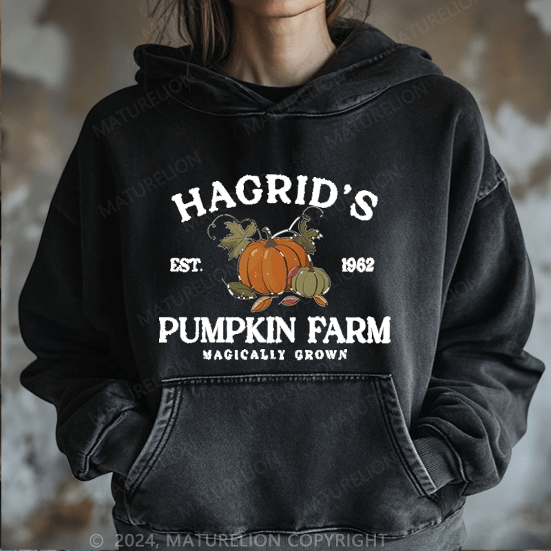 Maturelion Halloween Hagrid'S Pumpkin Patch DTG Printing Halloween Hoodie