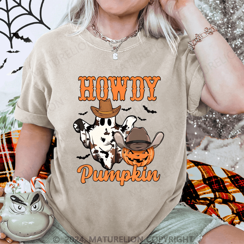 Maturelion Halloween Howdy Pumpkin Washed T-Shirt