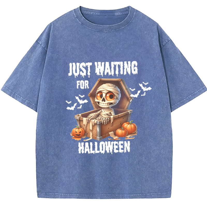 Maturelion Halloween Just Waiting for Halloween Washed T-Shirt