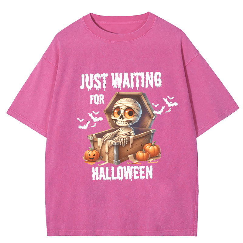 Maturelion Halloween Just Waiting for Halloween Washed T-Shirt