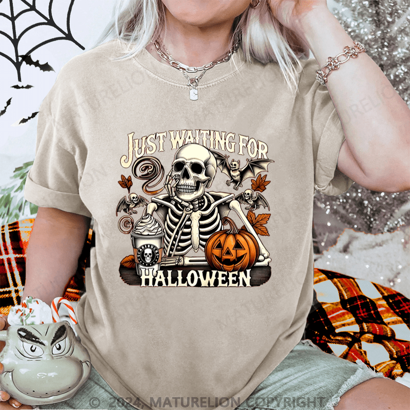 Maturelion Halloween Just Waiting for Halloween Washed T-Shirt