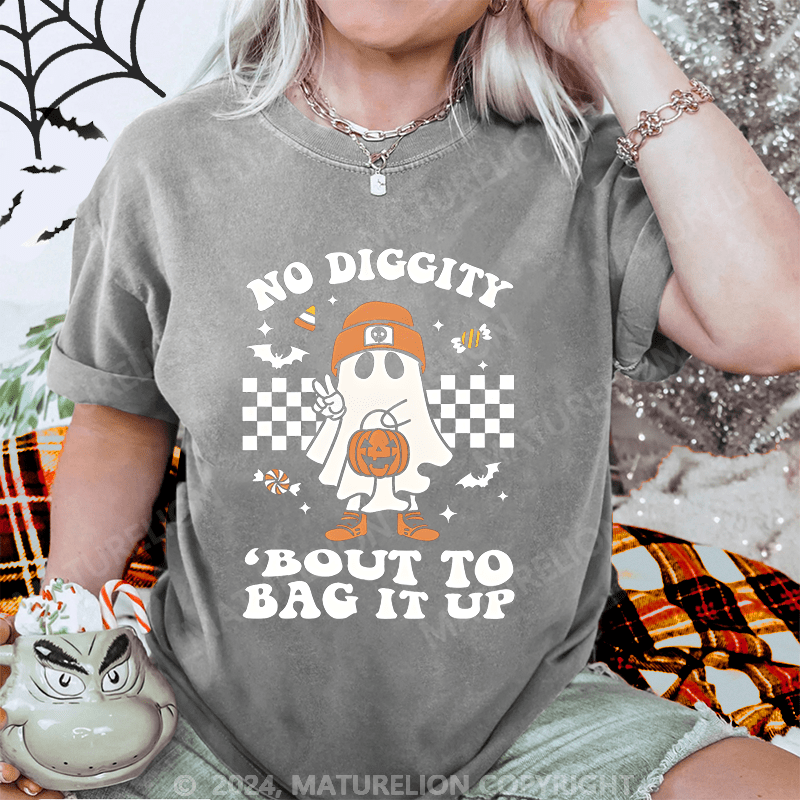 Maturelion Halloween No Diggity Bout To Bag It Up Funny Washed T-Shirt