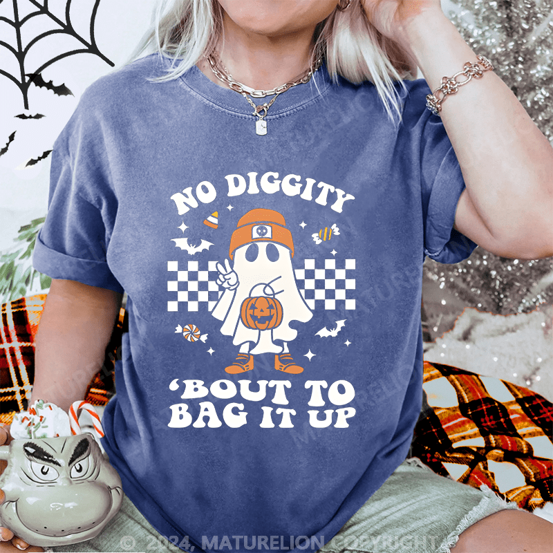 Maturelion Halloween No Diggity Bout To Bag It Up Funny Washed T-Shirt