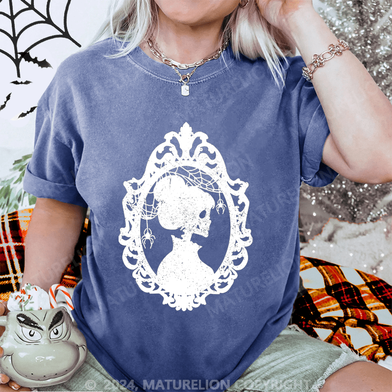 Maturelion Halloween Skeleton Lady Washed T-Shirt