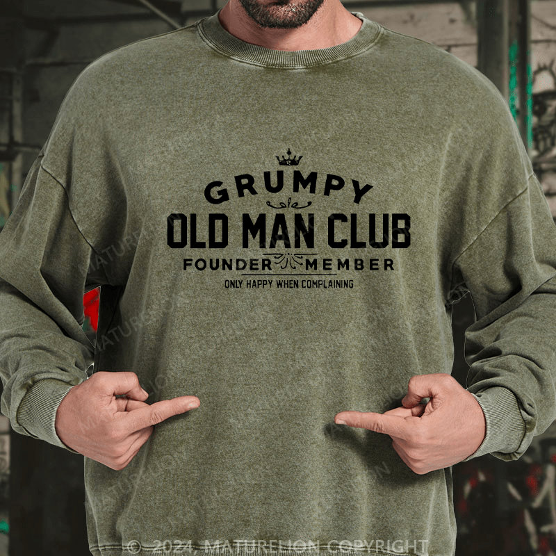 Maturelion Men's Sweatshirt Grumpy Old Man Club Custom Sweatshirt