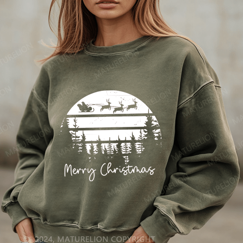 Maturelion Merry Christmas Women Sweatshirt