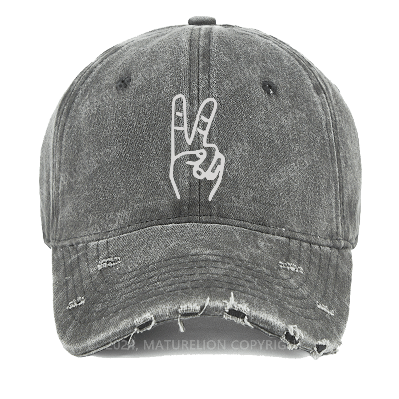 Maturelion Victory Hand Two Fingers Washed Vintage Cap