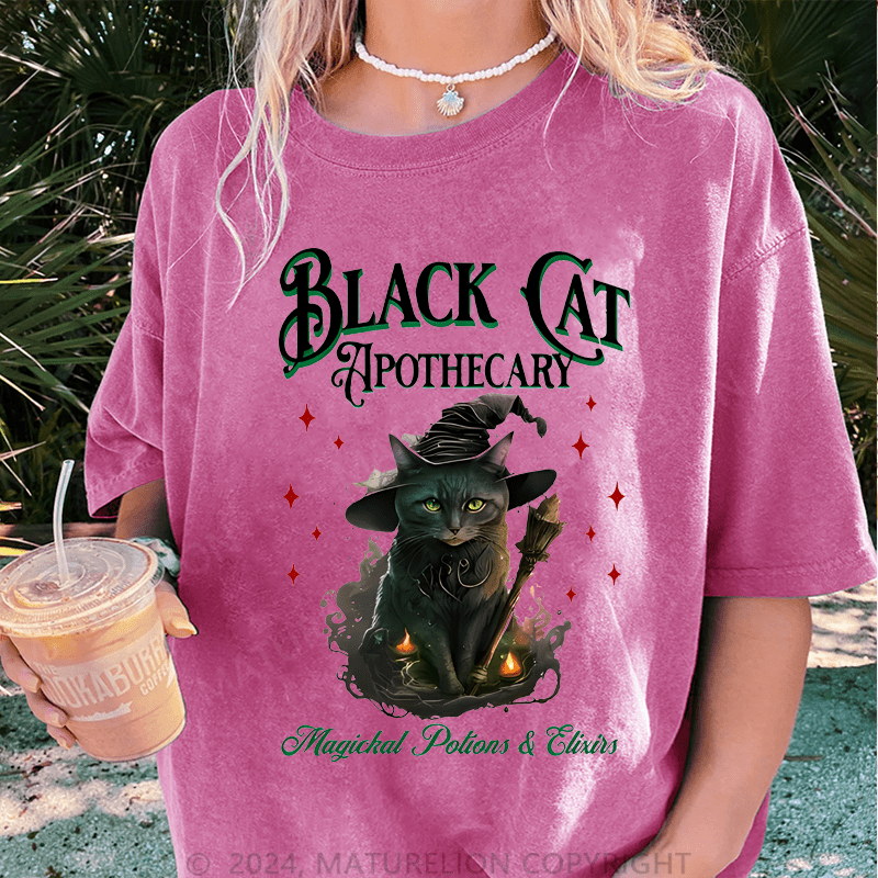 Maturelion Halloween Black Cat Apothecary Halloween Casual DTG Printing Washed Cotton T-Shirt