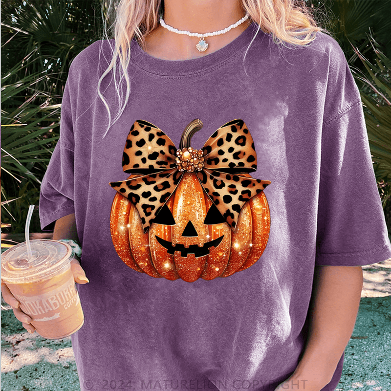 Maturelion Halloween Leopard Coquette Bow Pumpkin DTG Printing Washed Cotton T-Shirt