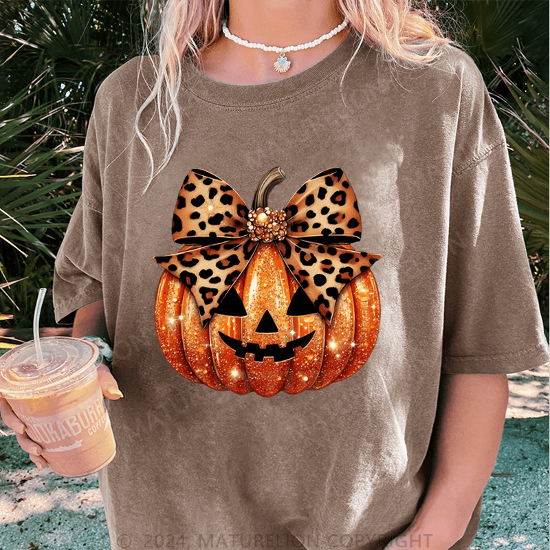 Maturelion Halloween Leopard Coquette Bow Pumpkin DTG Printing Washed Cotton T-Shirt