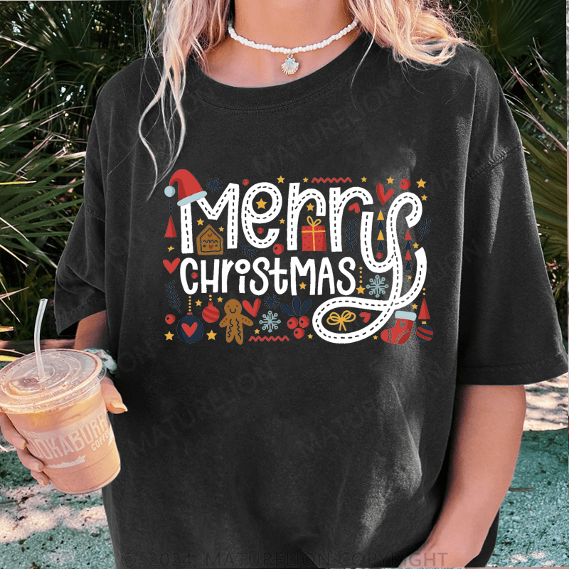 Maturelion Merry Christmas Women T-Shirt