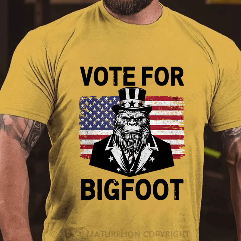 Maturelion Vote For Bigfoot Cotton T-Shirt