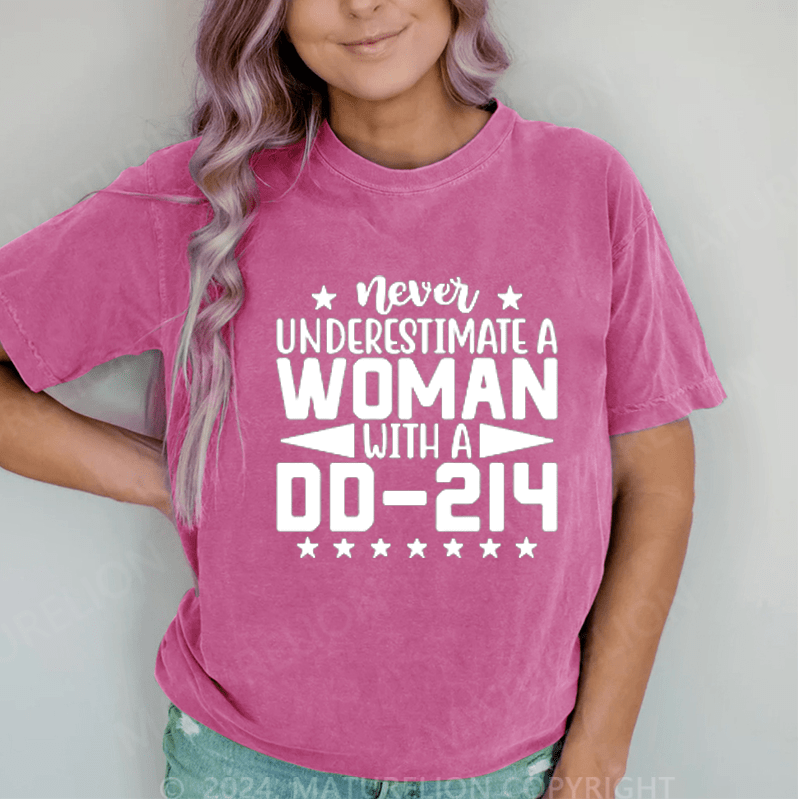 Maturelion Women With DD-214 Female Veterans Day DTG Printing Washed Cotton T-Shirt