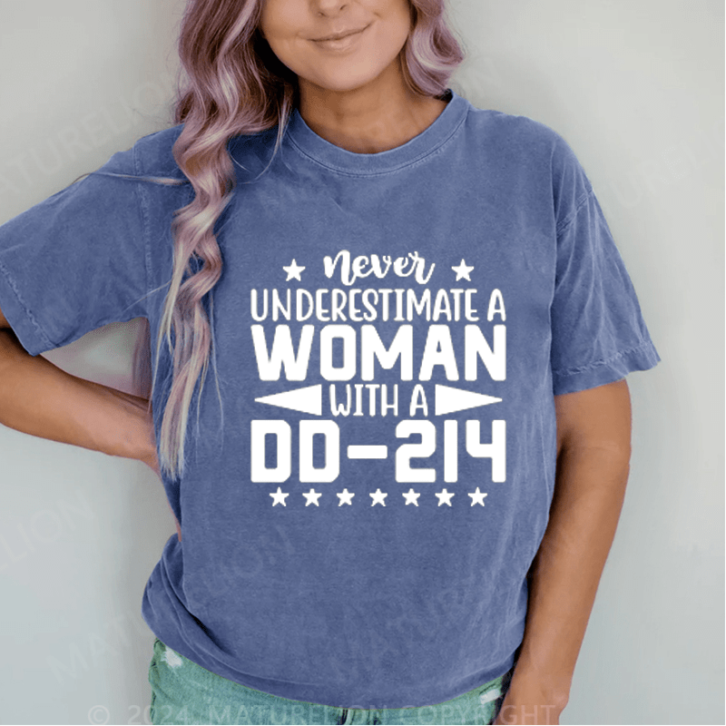 Maturelion Women With DD-214 Female Veterans Day DTG Printing Washed Cotton T-Shirt