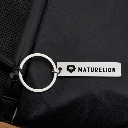 Maturelion Classical Men's Mature Lion Keychain Gift   $9.99