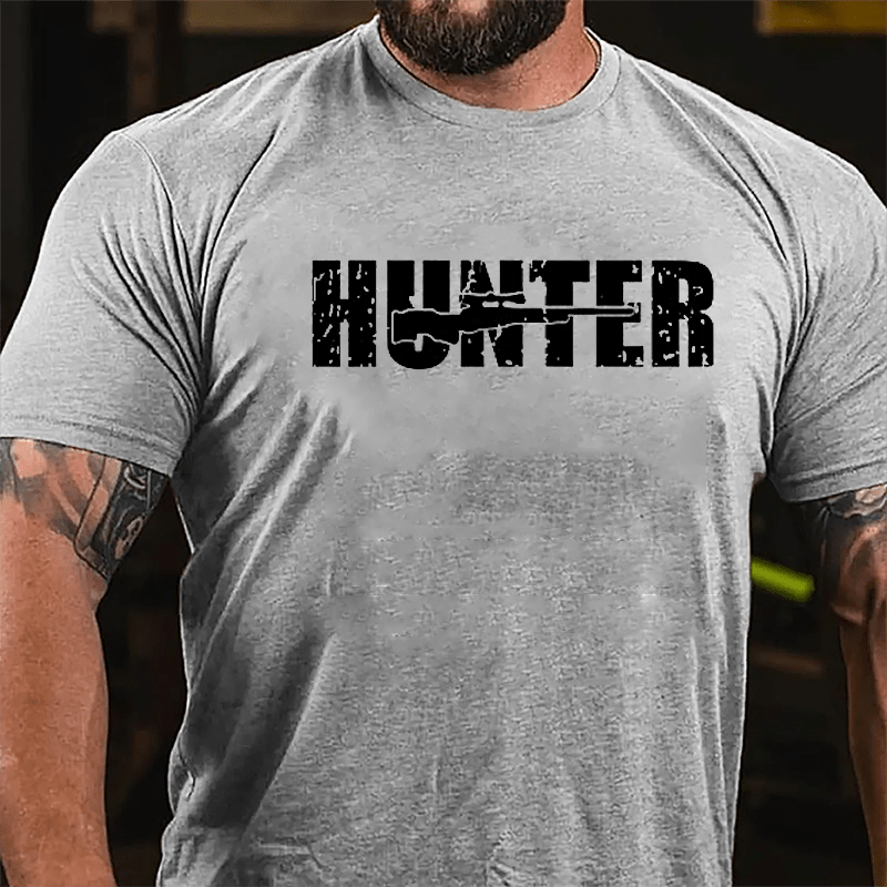 Hunter Gun Print Cotton T-shirt