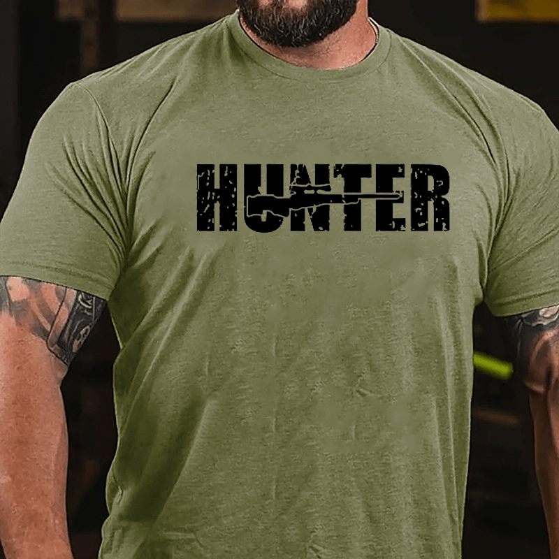 Hunter Gun Print Cotton T-shirt